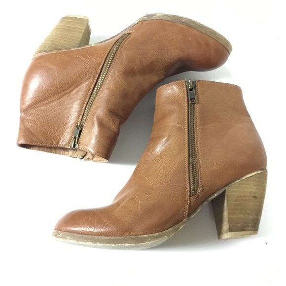 UO Ecote Eliana Double Zip Brown Ankle Booties - Picture 6 of 8